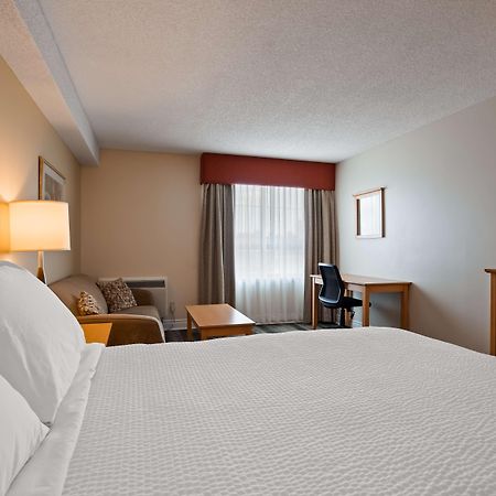 Best Western Smiths Falls Hotel Εξωτερικό φωτογραφία