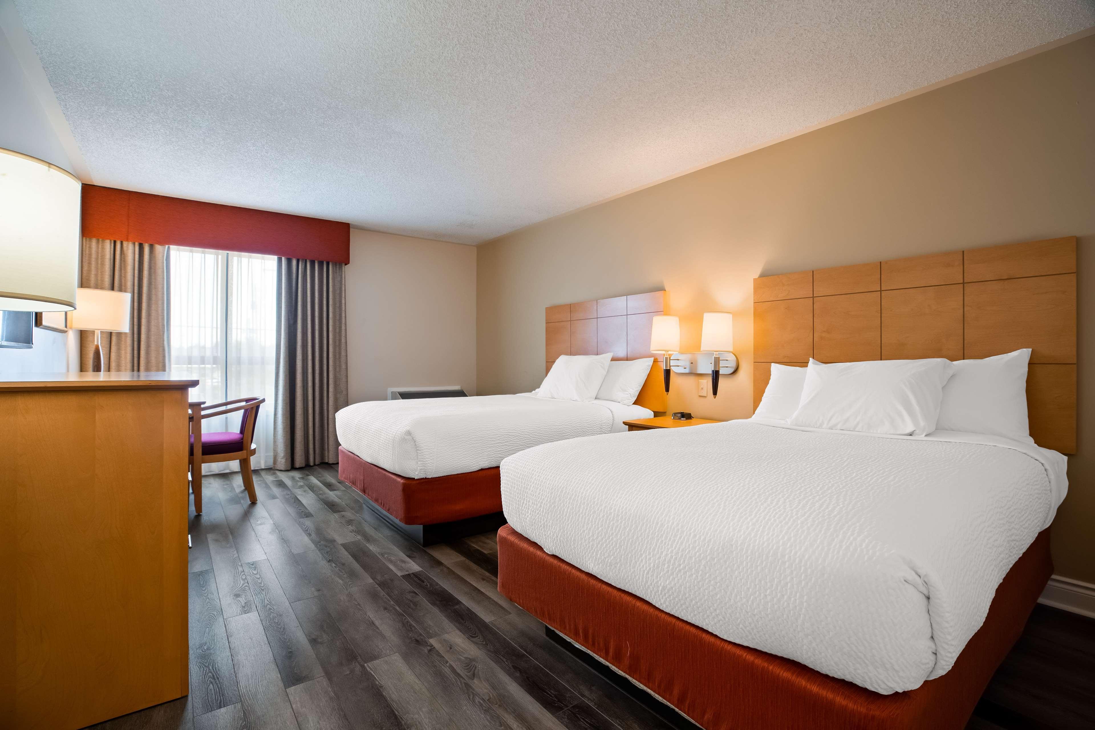 Best Western Smiths Falls Hotel Εξωτερικό φωτογραφία