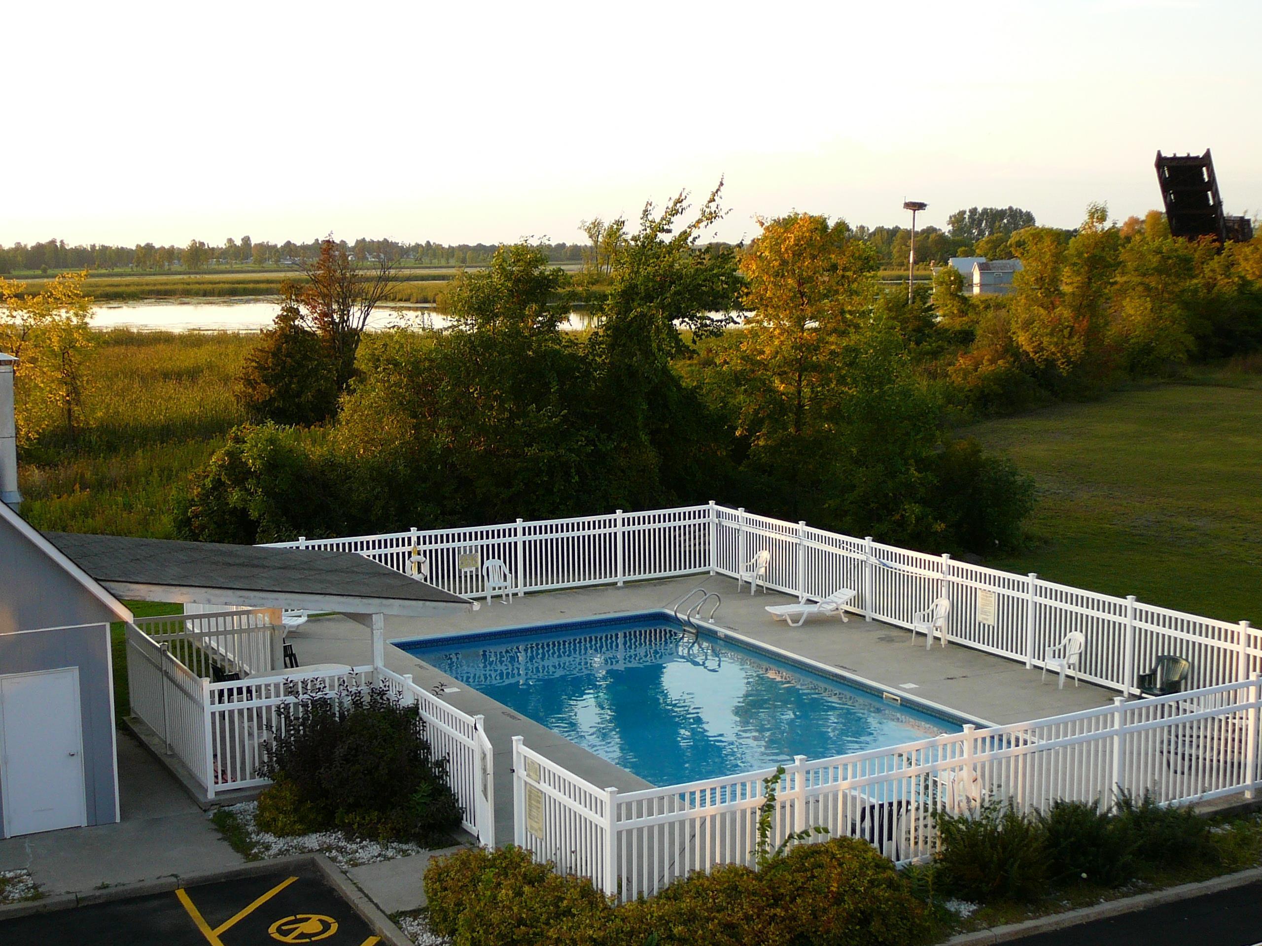 Best Western Smiths Falls Hotel Εξωτερικό φωτογραφία