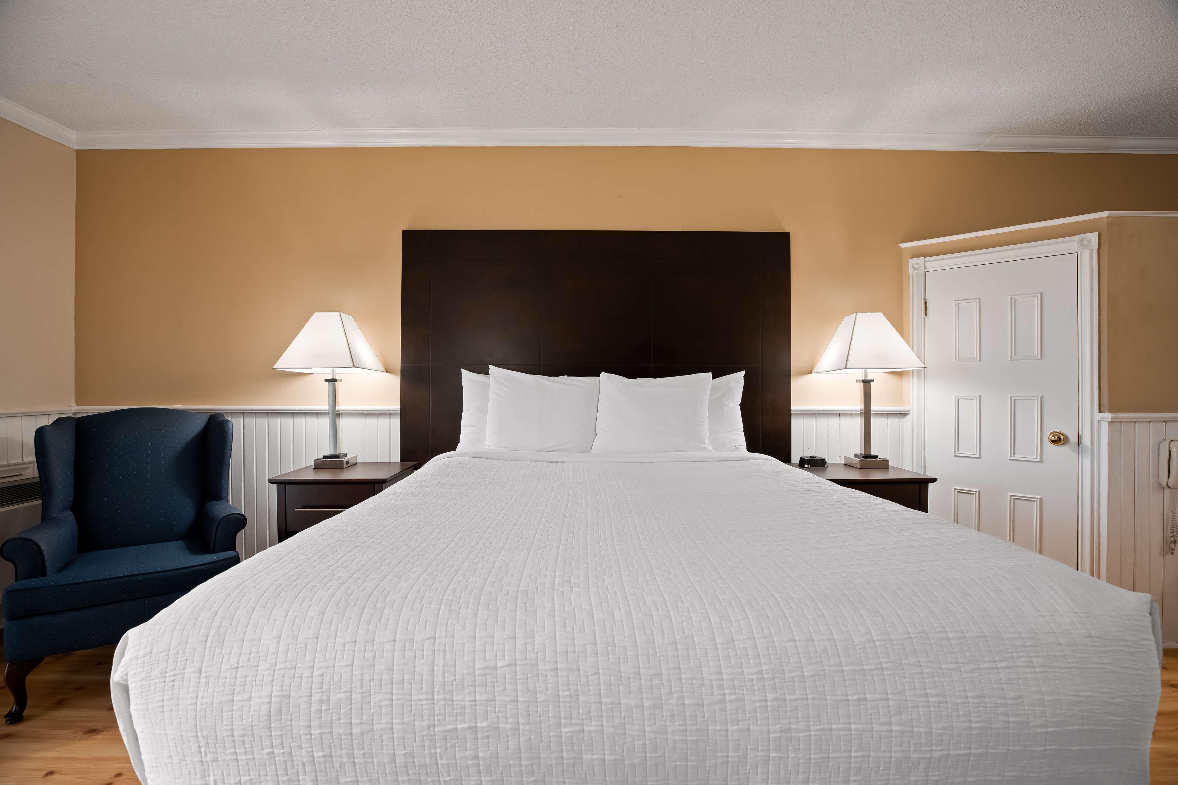 Best Western Smiths Falls Hotel Εξωτερικό φωτογραφία