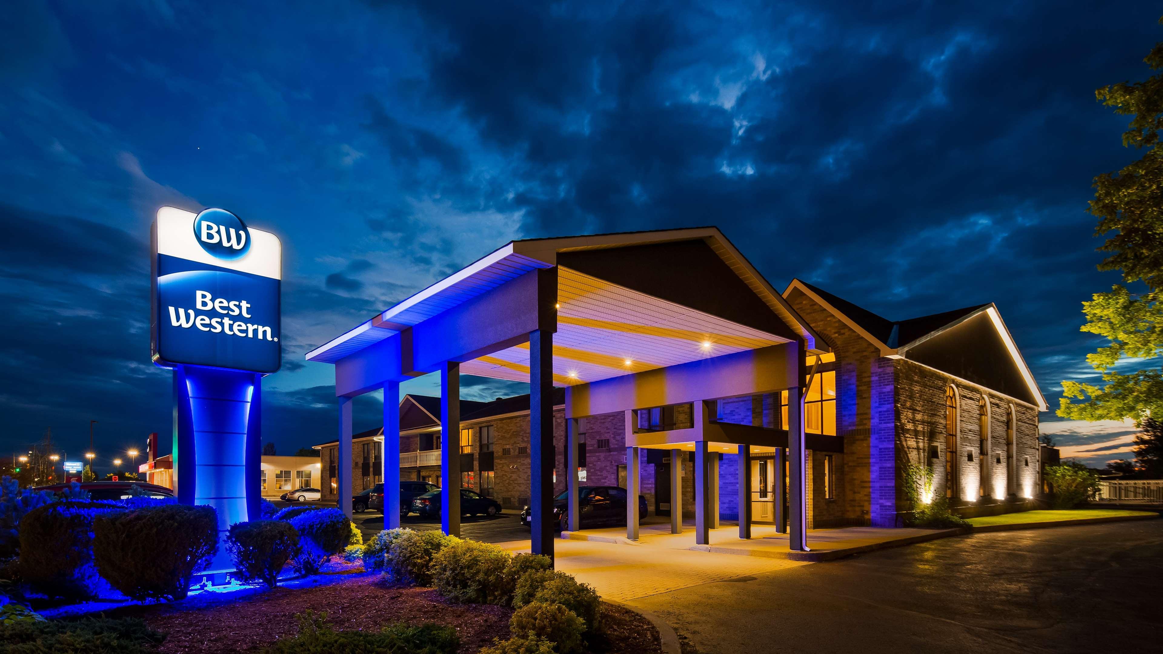 Best Western Smiths Falls Hotel Εξωτερικό φωτογραφία