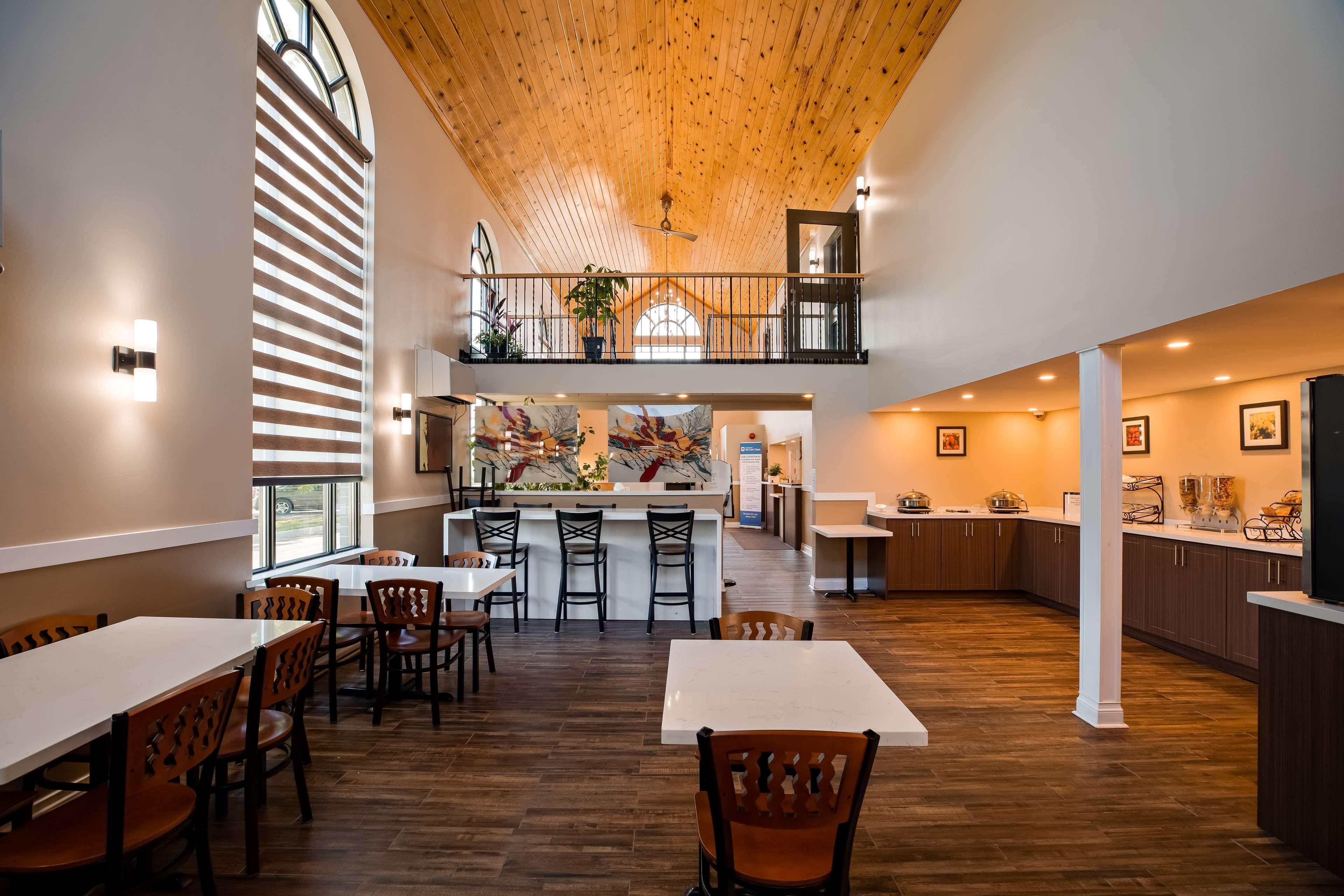 Best Western Smiths Falls Hotel Εξωτερικό φωτογραφία